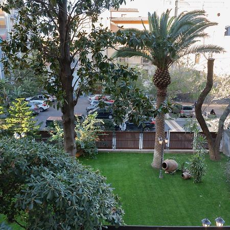 B&B Palazzo Fischetti Aeroporto di Catania Fontana Rossa Esterno foto